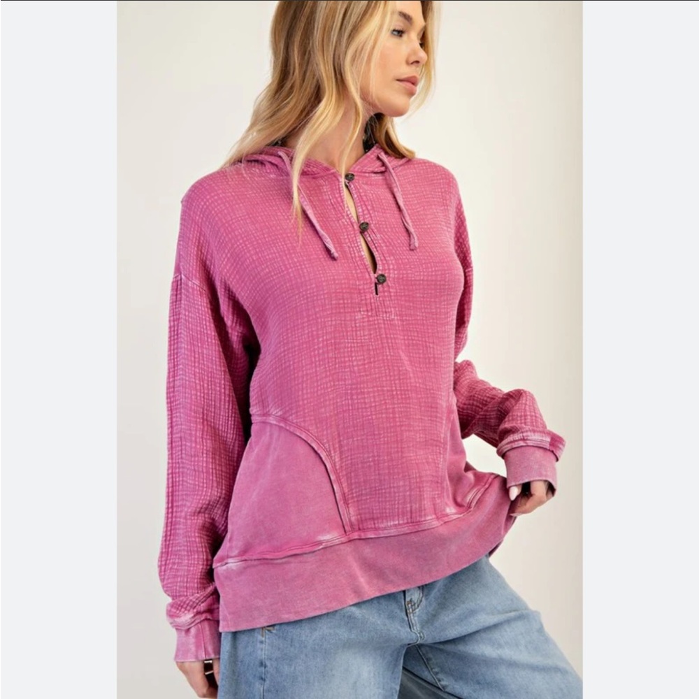 Easel Hooded Henley Pullover